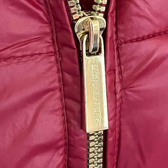 NEW MICHAEL KORS Down Filled Puffer Jacket in Red with Gold hardware SZ M - Picture 7 of 13